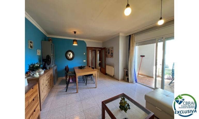 4 Zimmer Apartment zu verkaufen in Figueres - 275.000 € (Ref: 9215345)