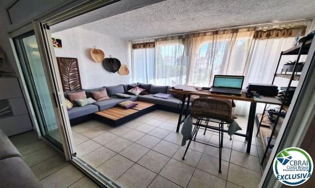 3 Zimmer Villa zu verkaufen in Empuriabrava, Castelló d'Empúries mit Pool - 599.000 € (Ref: 9215350)