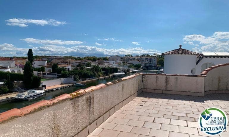 2 Zimmer Doppelhaus zu verkaufen in Empuriabrava - 275.000 € (Ref: 9215351)