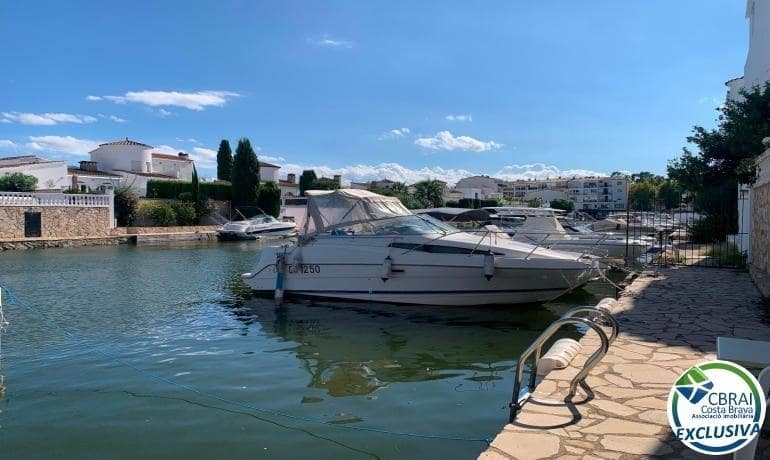 2 Zimmer Doppelhaus zu verkaufen in Empuriabrava - 275.000 € (Ref: 9215351)