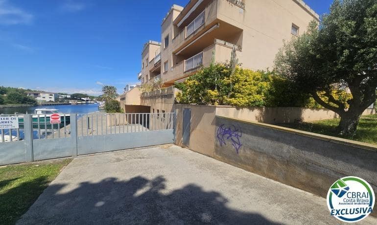 2 quarto Apartamento para venda em Empuriabrava - 219 000 € (Ref: 9230441)