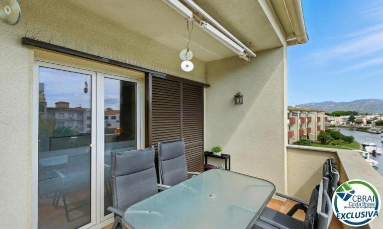 2 slaapkamer Appartement te koop in Empuriabrava met zwembad - € 225.000 (Ref: 9282109)