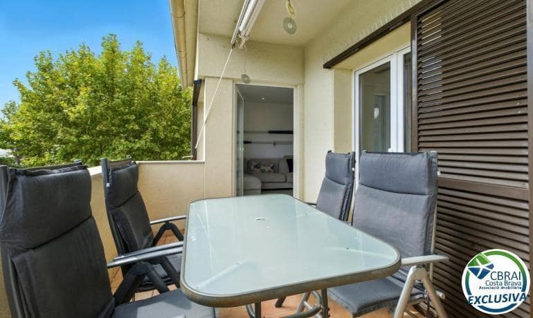 2 slaapkamer Appartement te koop in Empuriabrava met zwembad - € 225.000 (Ref: 9282109)