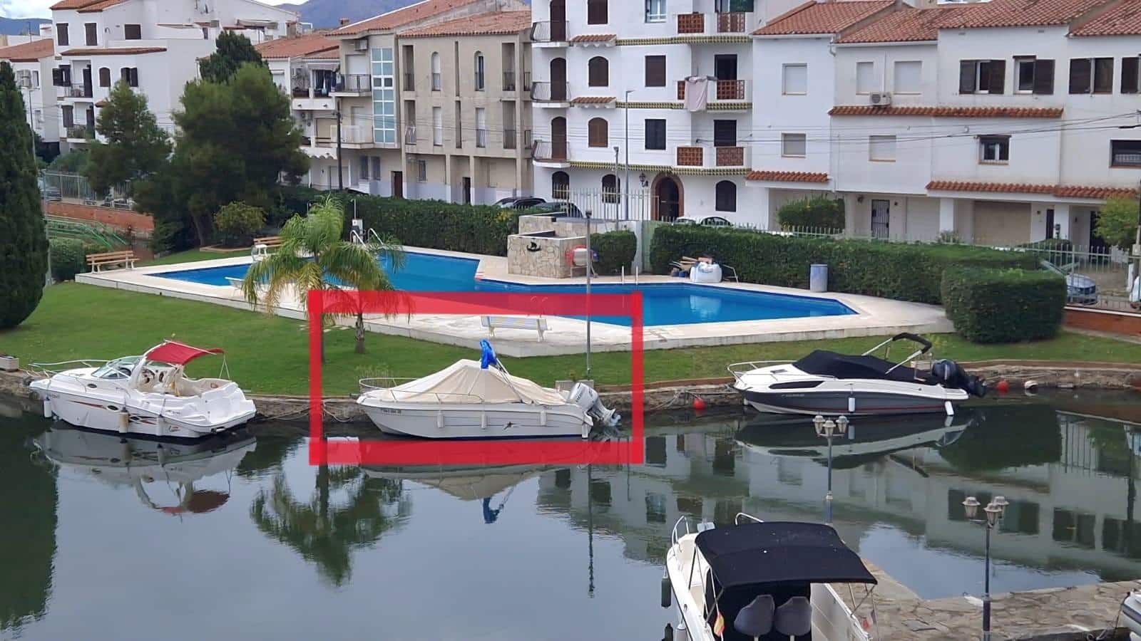 2 slaapkamer Appartement te koop in Empuriabrava met zwembad - € 225.000 (Ref: 9282109)