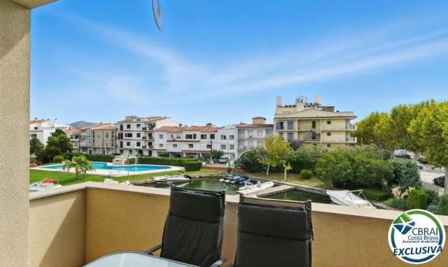 2 makuuhuone Huoneisto myytävänä paikassa Empuriabrava, Castelló d'Empúries mukana uima-altaan - 205 000 € (Ref: 9282109)