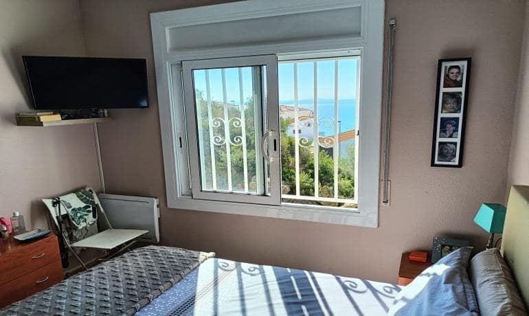 2 bedroom Apartment for sale in Roses - € 249,000 (Ref: 9294309)