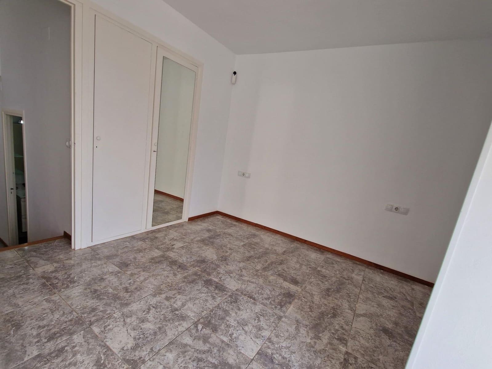 2 bedroom Penthouse for sale in Roses - € 580,000 (Ref: 9300988)