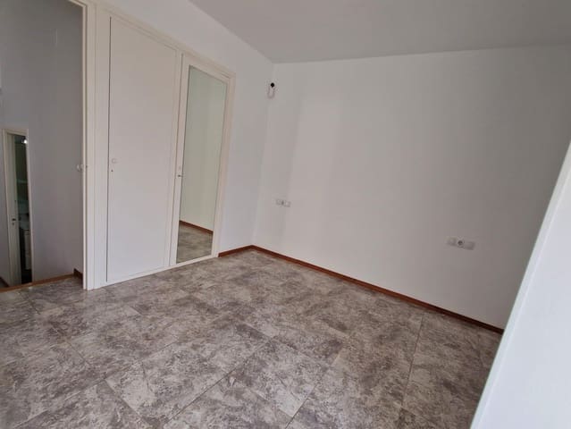 2 soverom Penthouse til salgs i Roses - € 580 000 (Ref: 9300988)