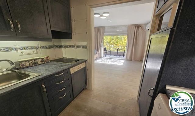 1 slaapkamer Appartement te koop in Empuriabrava, Castelló d'Empúries - € 145.000 (Ref: 9312787)