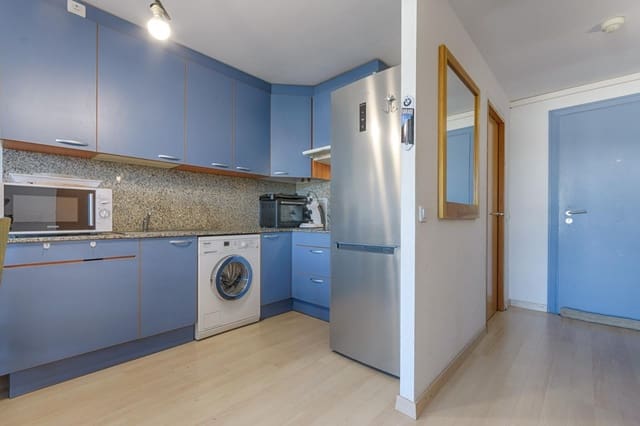 2 makuuhuone Huoneisto vuokrattavana paikassa Santa Margarida, Roses mukana uima-altaan - 812 € (Ref: 9326384)