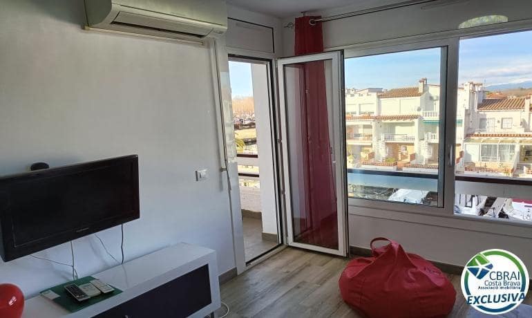 1 bedroom Apartment for sale in Empuriabrava - € 154,000 (Ref: 9330554)