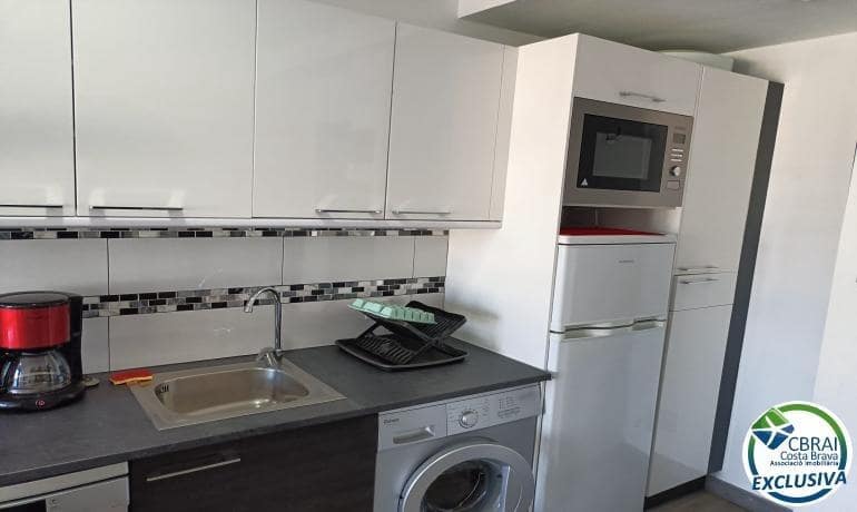 1 bedroom Apartment for sale in Empuriabrava - € 154,000 (Ref: 9330554)