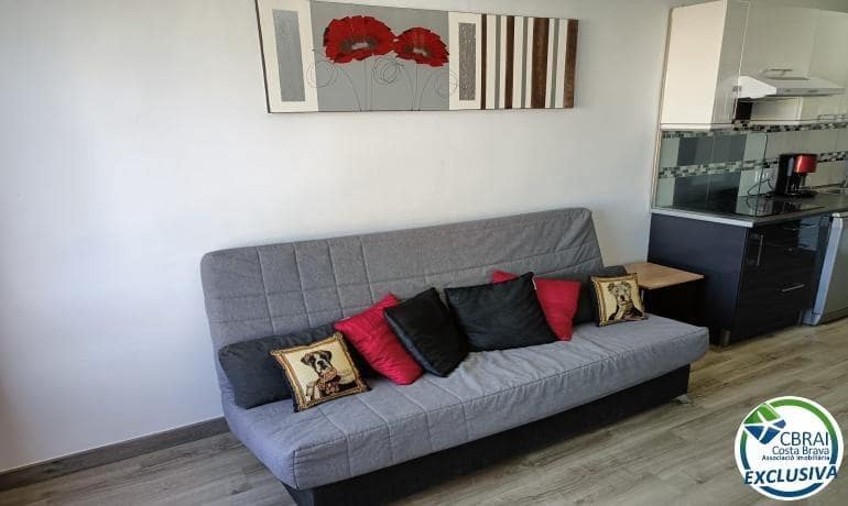 1 bedroom Apartment for sale in Empuriabrava - € 154,000 (Ref: 9330554)