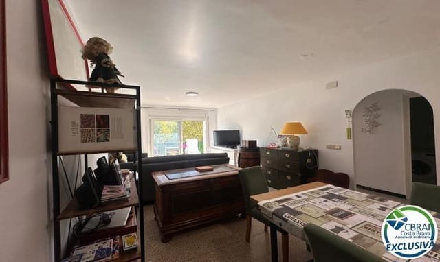 2 slaapkamer Appartement te koop in Empuriabrava, Castelló d'Empúries - € 182.000 (Ref: 9334856)