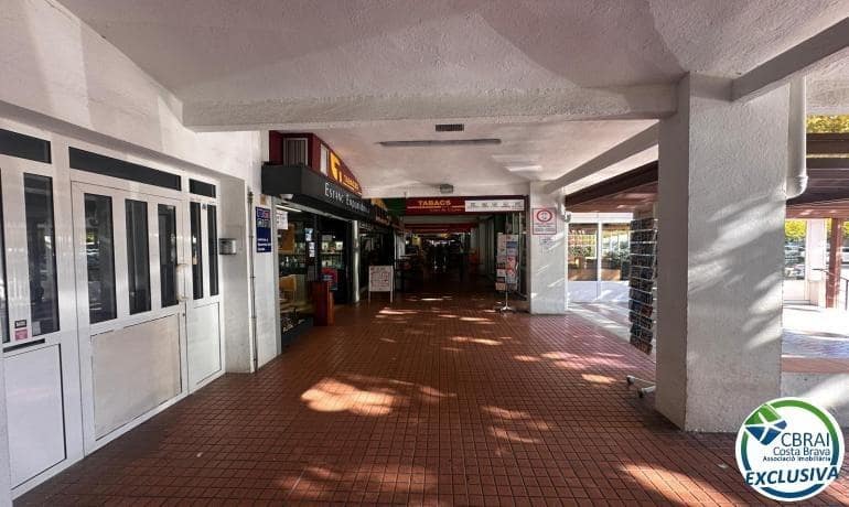 2 slaapkamer Appartement te koop in Empuriabrava - € 175.000 (Ref: 9334856)