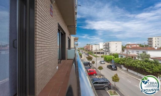 3 soverom Leilighet til salgs i Roses - € 247 000 (Ref: 9334857)