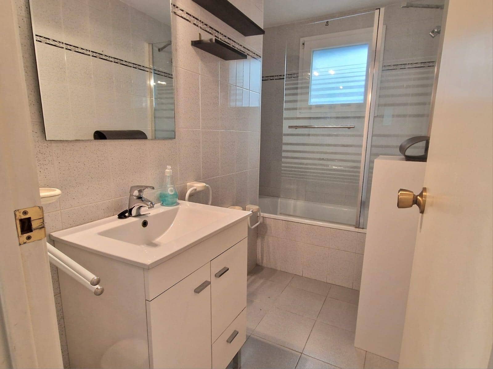 2 bedroom Apartment for sale in Roses - € 225,000 (Ref: 9334858)