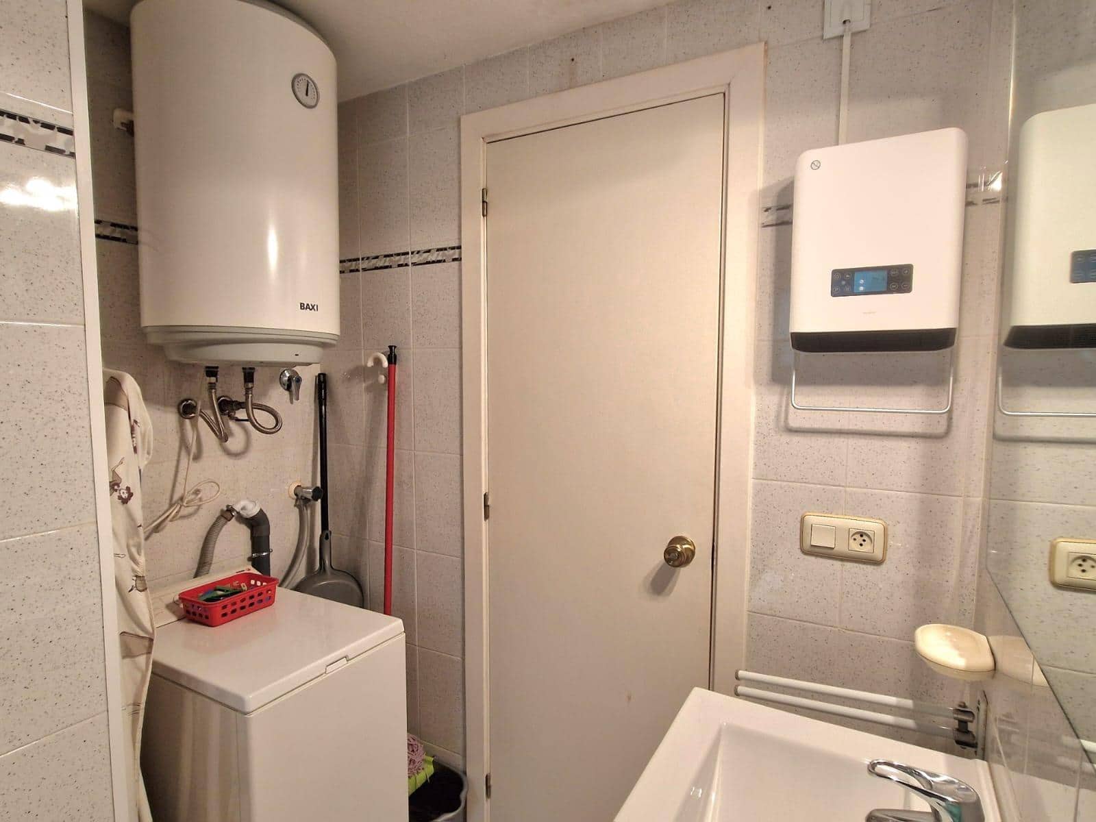 2 bedroom Apartment for sale in Roses - € 225,000 (Ref: 9334858)