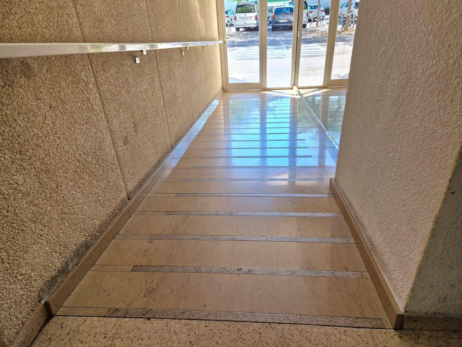 2 bedroom Apartment for sale in Roses - € 225,000 (Ref: 9334858)