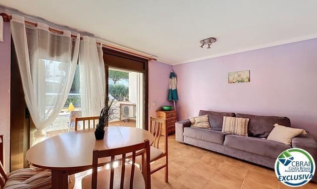 1 slaapkamer Appartement te koop in Roses met zwembad - € 144.000 (Ref: 9337939)