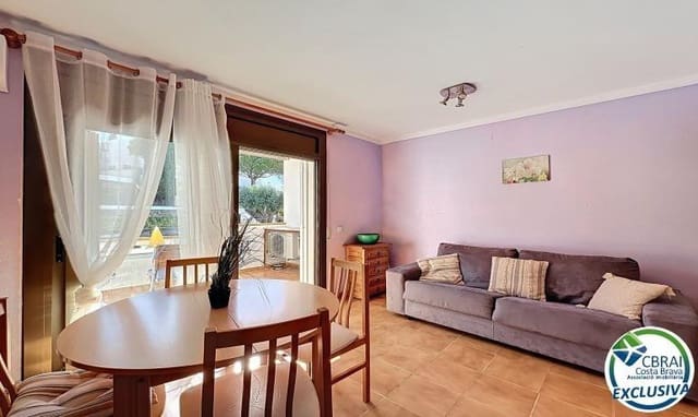 1 slaapkamer Appartement te koop in Roses met zwembad - € 144.000 (Ref: 9337939)