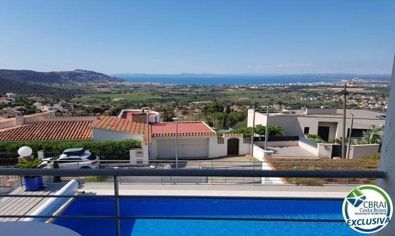 3 bedroom Villa for sale in El Mas Fumats with pool - € 549,000 (Ref: 9343778)