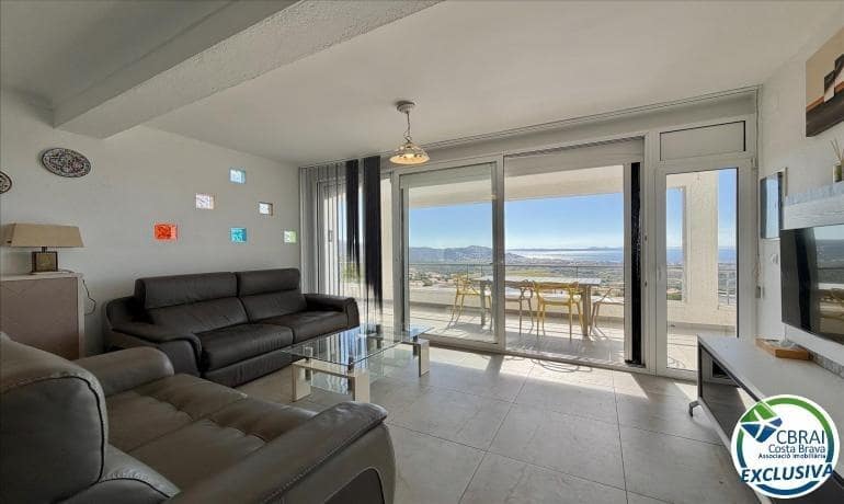 3 bedroom Villa for sale in El Mas Fumats with pool - € 549,000 (Ref: 9343778)