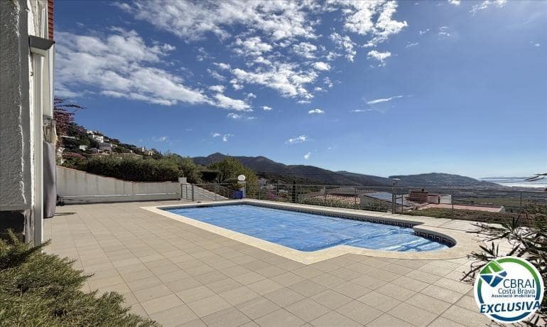 3 bedroom Villa for sale in El Mas Fumats with pool - € 549,000 (Ref: 9343778)