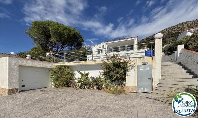 3 bedroom Villa for sale in El Mas Fumats with pool - € 549,000 (Ref: 9343778)