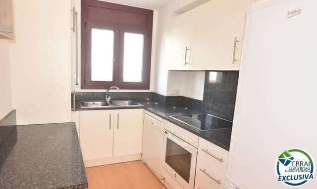 2 slaapkamer Appartement te koop in Roses - € 220.000 (Ref: 9362563)