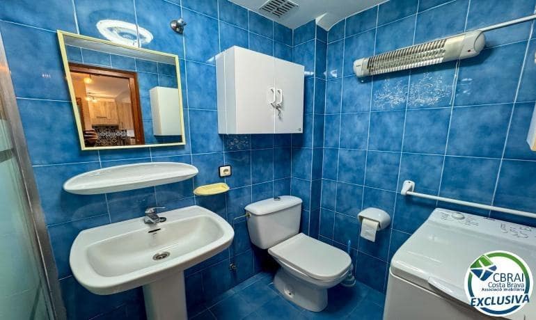 2 bedroom Apartment for sale in Roses - € 140,000 (Ref: 9376762)