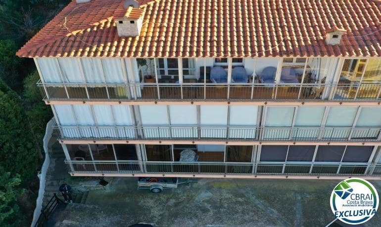 2 bedroom Apartment for sale in Roses - € 140,000 (Ref: 9376762)