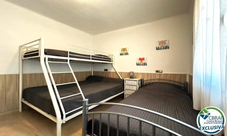 3 soveværelse Lejlighed til salg i Llanca - € 320.000 (Ref: 9382769)