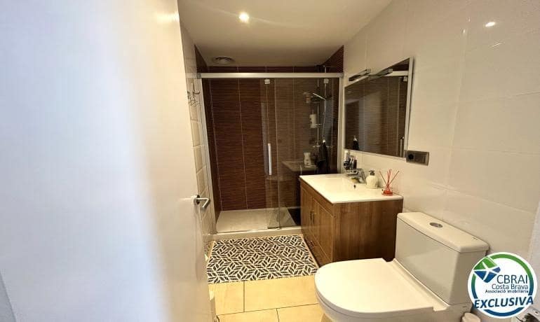 3 soveværelse Lejlighed til salg i Llanca - € 320.000 (Ref: 9382769)