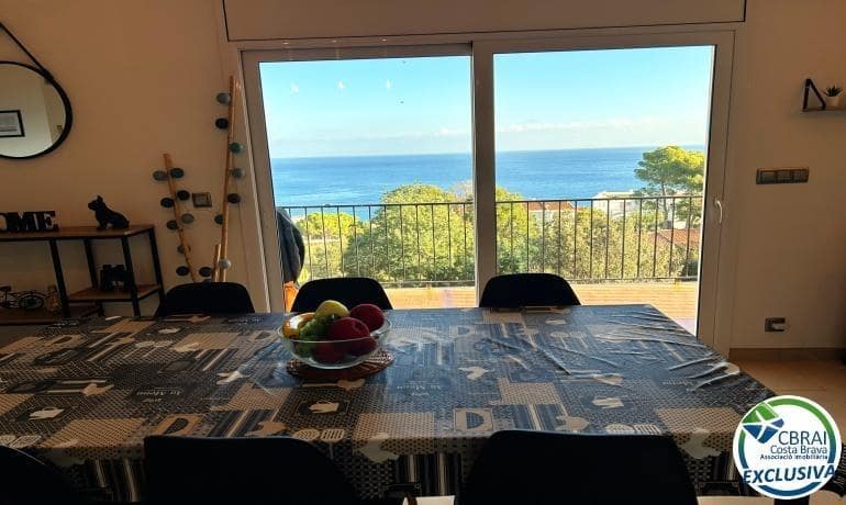 3 soveværelse Lejlighed til salg i Llanca - € 320.000 (Ref: 9382769)