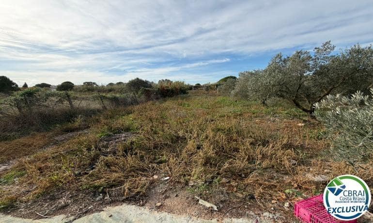 Grond te koop in Roses - € 110.000 (Ref: 9387817)