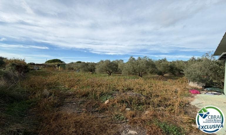 Grond te koop in Roses - € 110.000 (Ref: 9387817)