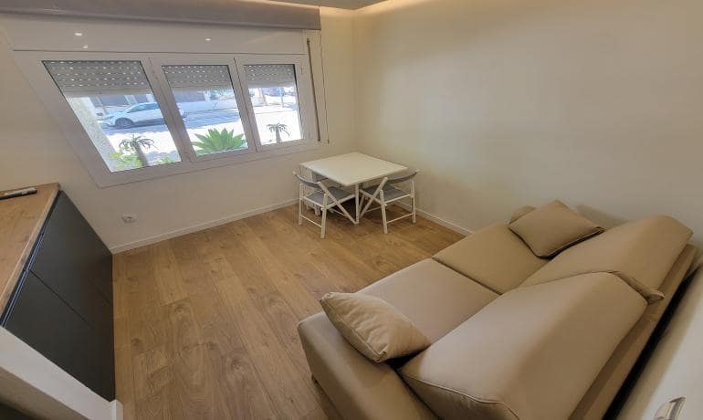 1 bedroom Studio for sale in Empuriabrava - € 98,000 (Ref: 9400845)