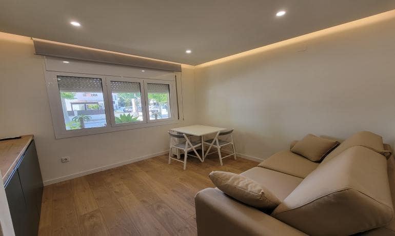 1 bedroom Studio for sale in Empuriabrava - € 98,000 (Ref: 9400845)