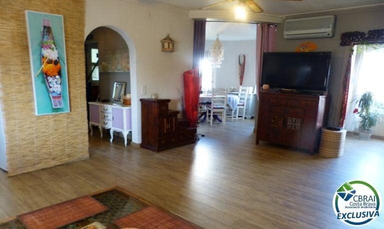 3 chambre Appartement à vendre à Empuriabrava - 290 000 € (Ref: 9403315)