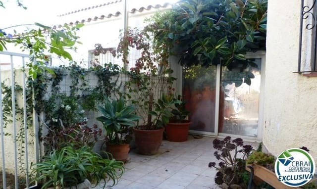 3 chambre Appartement à vendre à Empuriabrava, Castelló d'Empúries - 290 000 € (Ref: 9403315)