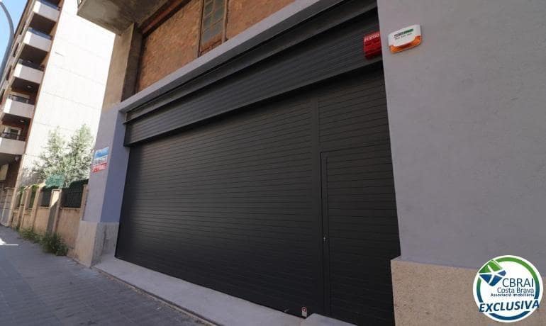 Commercieel te koop in Figueres - € 135.000 (Ref: 9408047)