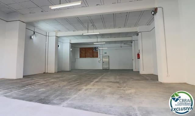 Erhverv til salg i Figueres - € 135.000 (Ref: 9408047)