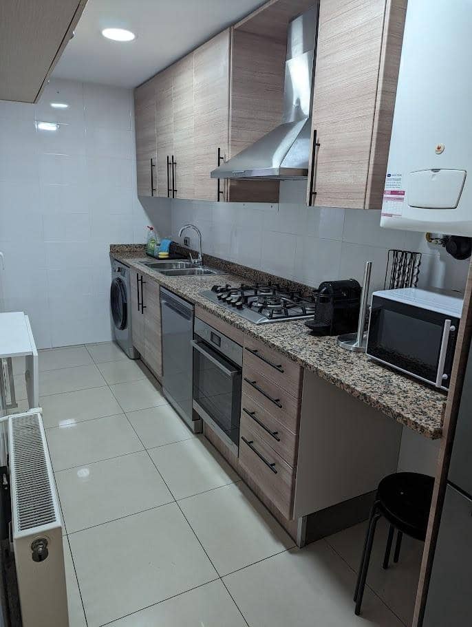 2 soveværelse Lejlighed til salg i Roses - € 198.000 (Ref: 9422349)