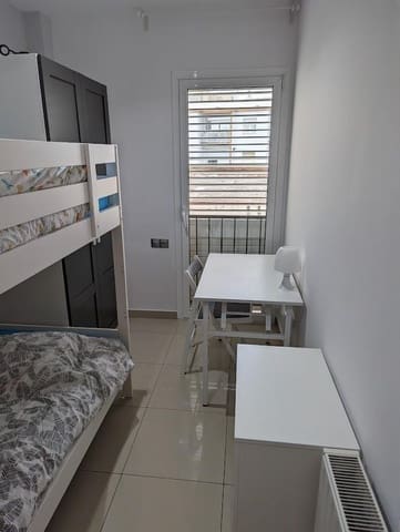 2 soveværelse Lejlighed til salg i Roses - € 198.000 (Ref: 9422349)