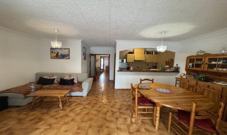 2 slaapkamer Appartement te koop in Empuriabrava - € 240.000 (Ref: 9424471)