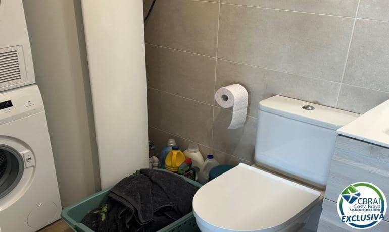 3 bedroom Apartment for sale in Roses with pool garage - € 1,700,000 (Ref: 9424472)