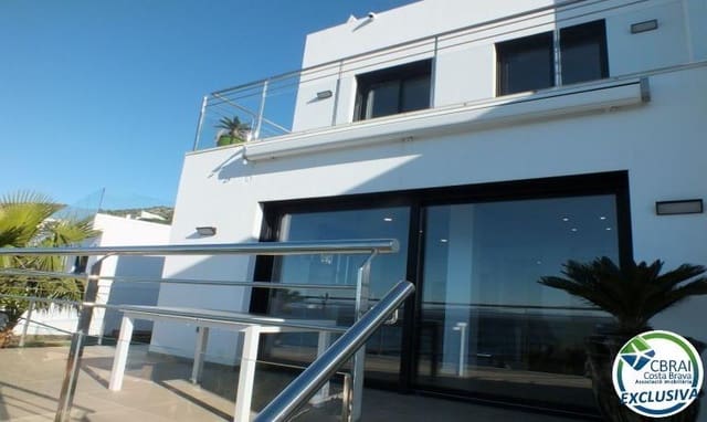 3 chambre Appartement à vendre à Roses avec piscine garage - 1 700 000 € (Ref: 9424472)