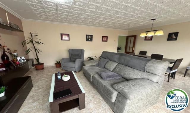 Apartamento de 4 habitaciones en Roses en venta - 199.500 € (Ref: 9433348)