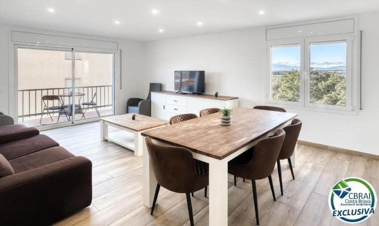 3 chambre Appartement à vendre à Roses avec piscine - 215 000 € (Ref: 9433350)